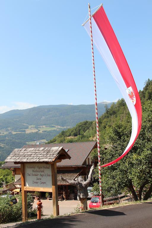 Verleierhof Кастелрото Екстериор снимка